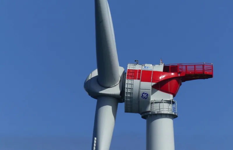 复合材料成型真空方案：EVS 系统在真空导入工艺中的稳压与防胶实践